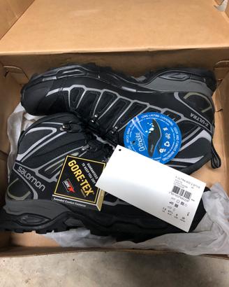 Scarpe salomon trekking