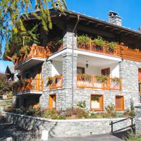 Grazioso chalet a Brusson zona laghetto