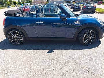 MINI Mini Cabrio (F57) - 2017