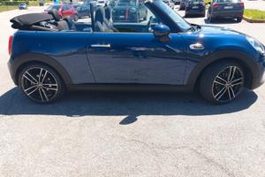 MINI Mini Cabrio (F57) - 2017