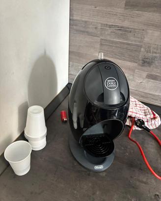 Macchinetta del caffè Nescafè Dolce Gusto