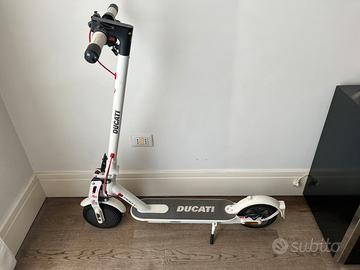 Monopattino elettrico Ducati Pro-I Evo