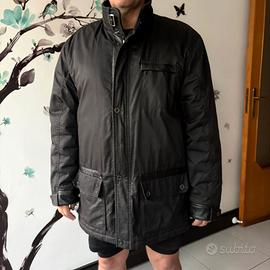 Cappotto impermeabile nero