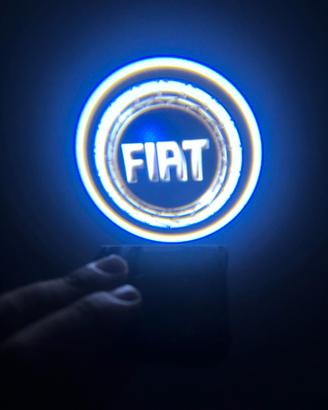 Proiettore logo fiat auto