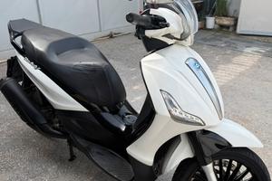PIAGGIO BEVERLY 2016 CC300