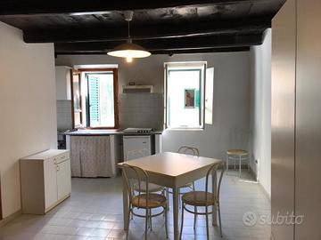 Alghero centro storico pressi bastioni bilocale