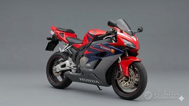 Honda CBR 1000 RR FIREBLADE