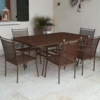 Set giardino tavolo più sei sedie