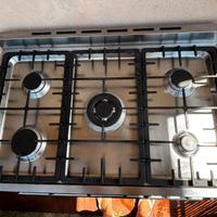 Cucina a gas smeg 5 fuochi con forno elettrico