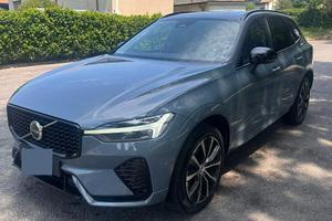 Volvo XC60 B4 plus dark AWD