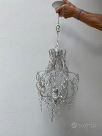 Lampadario Shabby chic con gocce in vetro