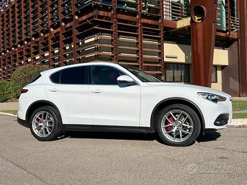 Alfa Romero Stelvio