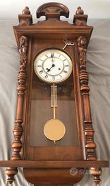 orologio a pendolo da parete