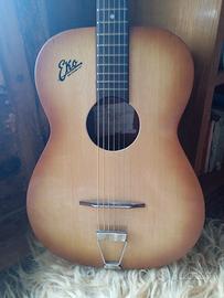 Chitarra acustica Eko