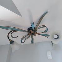 set di 2 lampadari e 3 appliques in ferro battuto