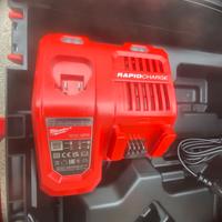 Caricabatterie Milwaukee