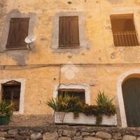 2 LOCALI A VENTIMIGLIA