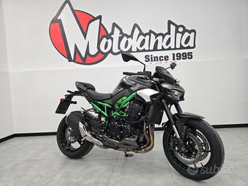 Kawasaki Z 900 2025