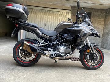 Benelli TRK stradale