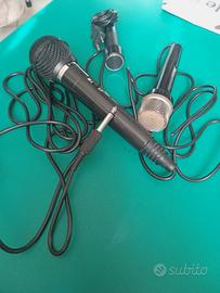 Tre microfoni  differenti 