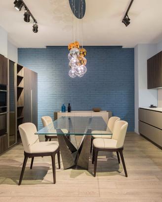 Outlet - Cucina Composit con colonne cantina vino