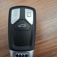 chiave originale audi nuova, mai usata.