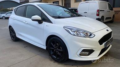 Ford Fiesta 1.5 TDCi 5 porte ST-Line