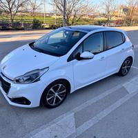 PEUGEOT 208 1.4 eHDi 68cv Active Full Optional