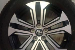 gomme + cerchi invernali toyota rav4