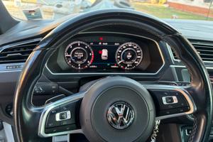 TIGUAN TDI 4 MOTION R-LINE