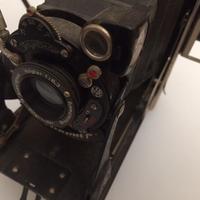 VOIGTLANDER: Macchina fotografica a soffietto