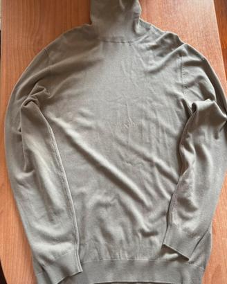 Maglione a collo alto/ dolcevita di Zara