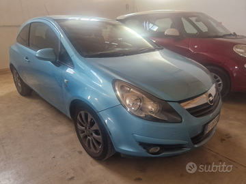 Opel corsa 1.2 benzina