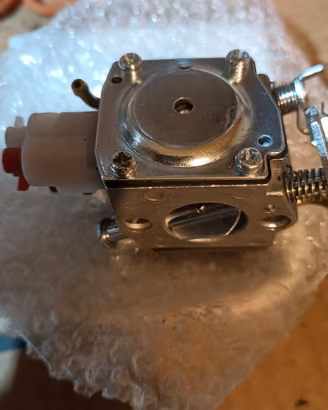 carburatore nuovo motosega  Husqvarna jonsered 