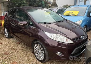 Ford Fiesta 1.4 TDCi 68CV 5 porte Titanium