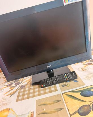 TV LG 22”