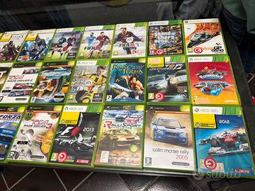 Xbox 360 Nero + 2 controller + 24 giochi