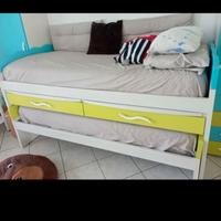 MODULO 2 LETTI 2 CASSETTI 2 SCRIVANIE