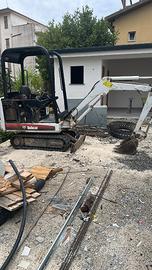 mini escavatore bob cat 320