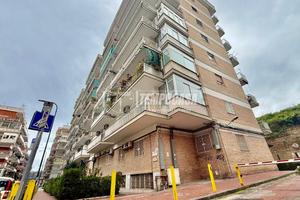 Appartamento a Napoli 6 locali