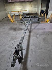 Carrello stradale catamarano ed altri usi