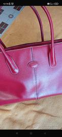 Borsa Tod's Bauletto in Pelle Martellata Rossa - M