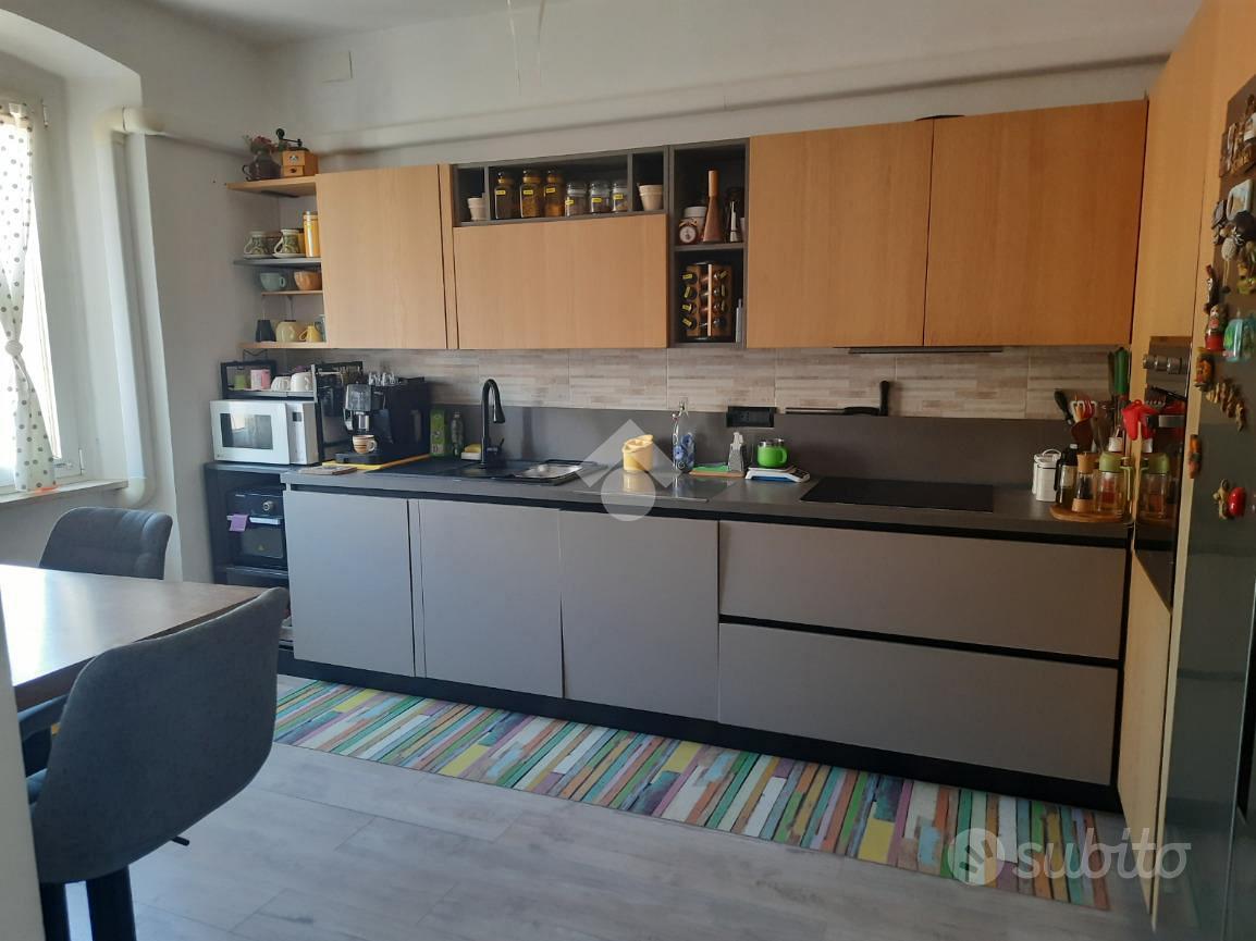 Appartamento – Trieste, Montuzza, Barriera Vecchia-San Giacomo - Altro
