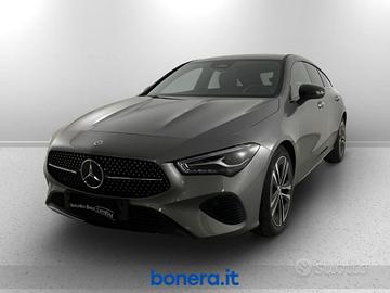 Mercedes CLA Shooting Brake 180 d Progressive Adva