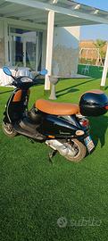 Piaggio Vespa