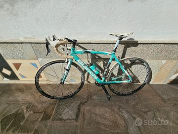 Bici da corsa Bianchi 