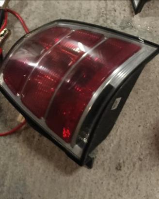 Coppia Fari Posteriori Opel Zafira B 2005-2008 1.9