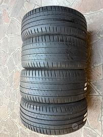 4 Michelin 245 45 20 e 285 40 20