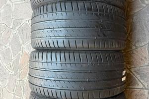 4 Michelin 245 45 20 e 285 40 20