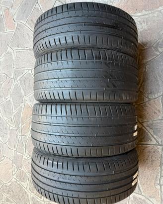 4 Michelin 245 45 20 e 285 40 20